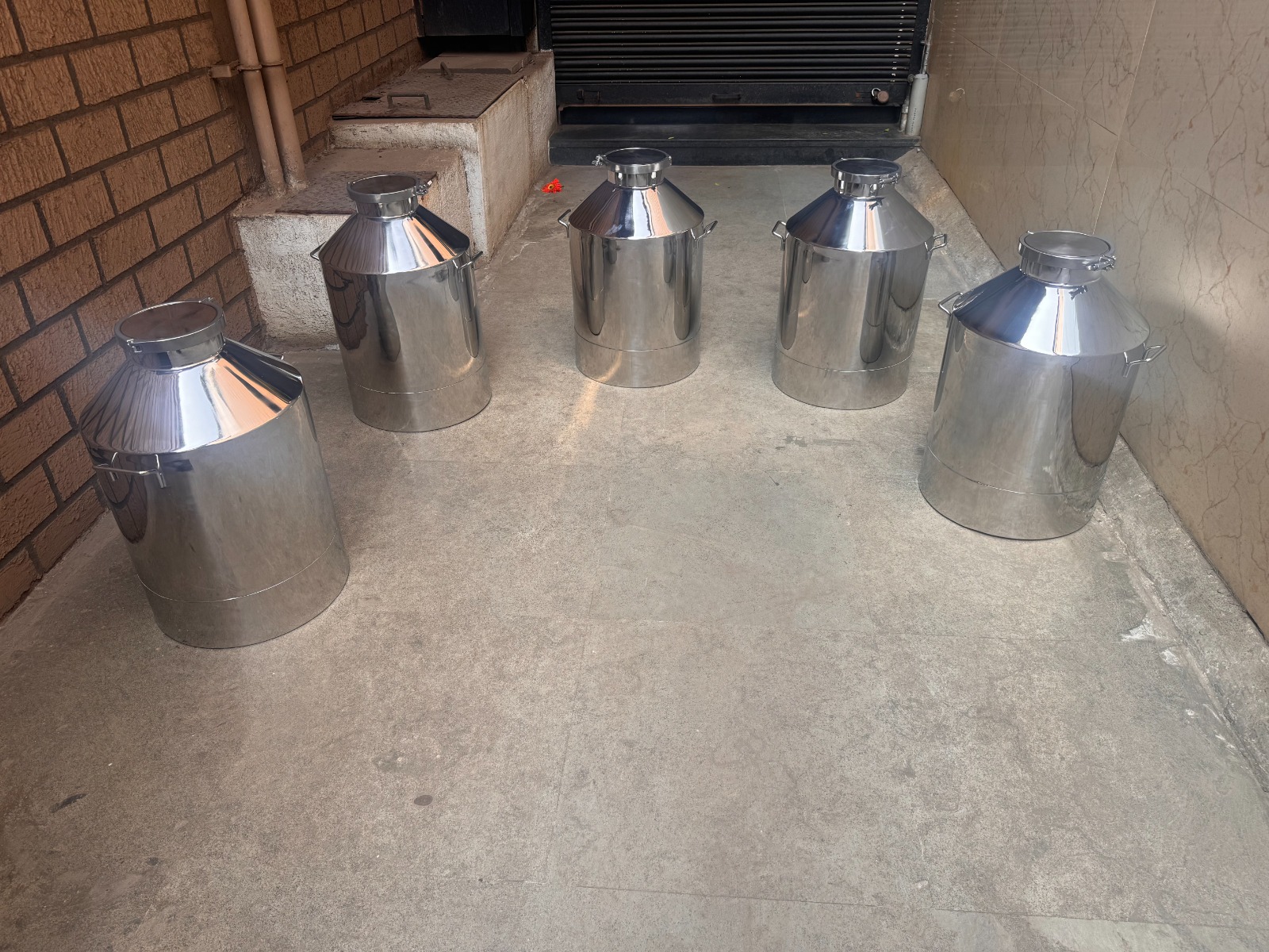 Stainless Steel Filling Vessel